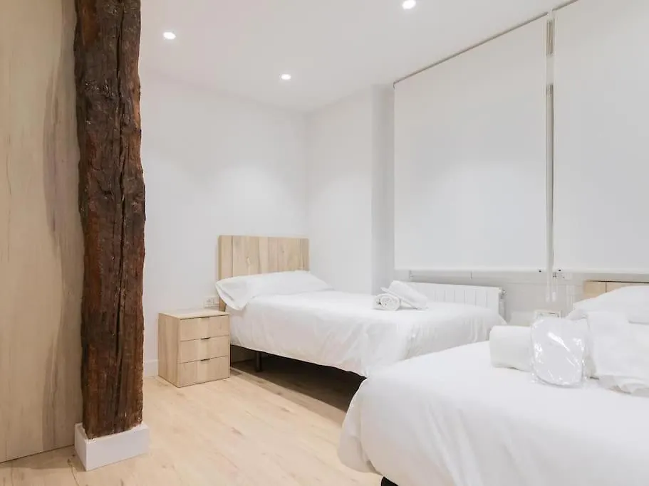 La Cruz Cozy Apartment By Next Stop Bilbao 0*,  Spain